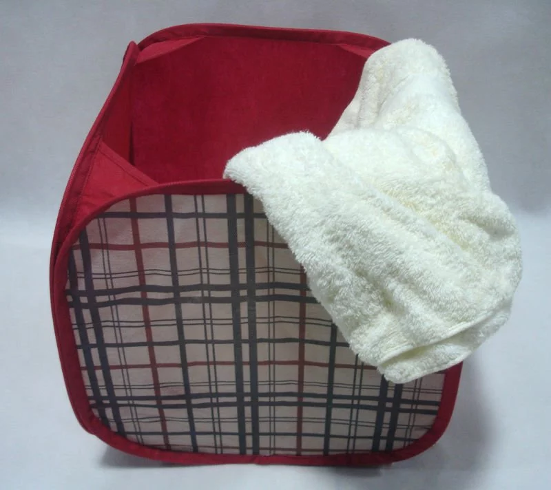 Non-woven foldable laundry hamper